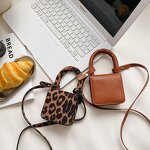 Crossbody Bag Supplier - OEM Peach Heart Chain Bag