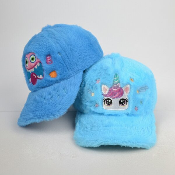 Baseball Cap Supplier - Low MOQ Custom 5-Panel Plush Fur Cap
