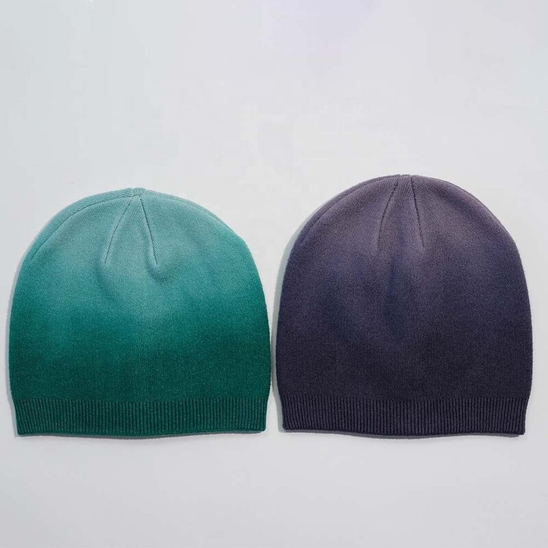 Knitted Beanie Factory - OEM Custom Dyed Gradient Color Beanie