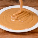 USA Extra Crunchy Peanut Butter Sauce Low Sodium Creamy and Sweet Packaged in Bulk Sachet Box Bottle for Food Manufacturing