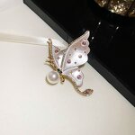 Letter Brooch Factory - Real Gold Electroplating Diamond-Set French Luxury Senior Feeling Pin