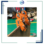 Metal Plate Lifting Clamp Factory - Heavy-Duty Serrated Hardened Steel Pads Industrial Assembly Safe