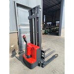 Electric Stacker Manufacturer - OEM/ODM Custom Electric Stacker 1200kg 1500kg 3m 5m 6m Straddle Legs