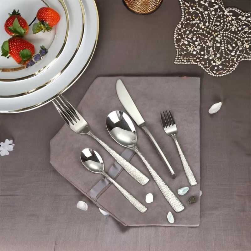 Flatware Utensils Set Manufacturer - OEM/ODM Custom 20pcs Heavy Duty Stainless Steel Flatware Utensils Sustainable Cutlery