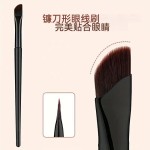 超薄黑色细平头折叠角眼细节化妆刷设置面部使用