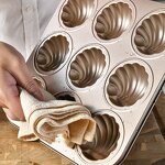 Animal Cake Baking Mold Manufacturer - OEM/ODM Custom 9 Cups Nonstick Carbon Steel Bakeware Champagne Gold Animal Cake Mold