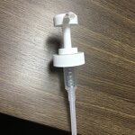 White PP Dispensing Pump Manufacturer - OEM/ODM Custom White PP 38-400 Ribbed Skirt Down-lock Dispensing Pump