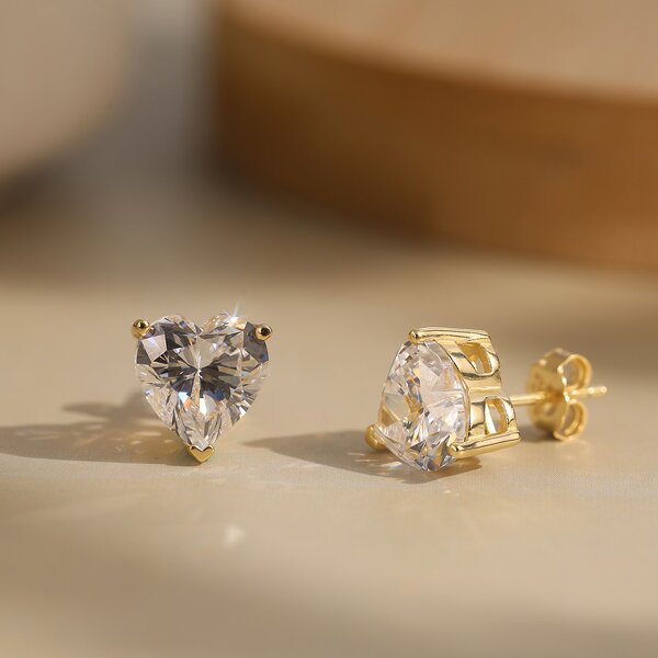 Round Cut Moissanite Stud Earrings Manufacturer - OEM/ODM Custom Sparkling Round Cut D Color VVS Moissanite Stud Earrings