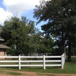 Portable Horse Farm Fence Factory - OEM/ODM Customized White Portable Horse Farm PVC Steel Fence with Gate