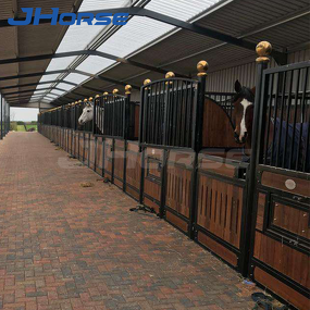 Australia Outdoor Portable Prefab Horse Stable Factory - OEM/ODM Custom Australia Standard Outdoor Prefab Bamboo Wooden Stable