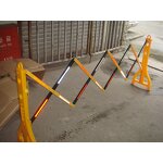 Traffic Fence Supplier - Water Filled Retractable Adjustable
