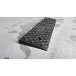 Rubber Kerb Factory - Heavy Vehicle Black Outdoor Uphill