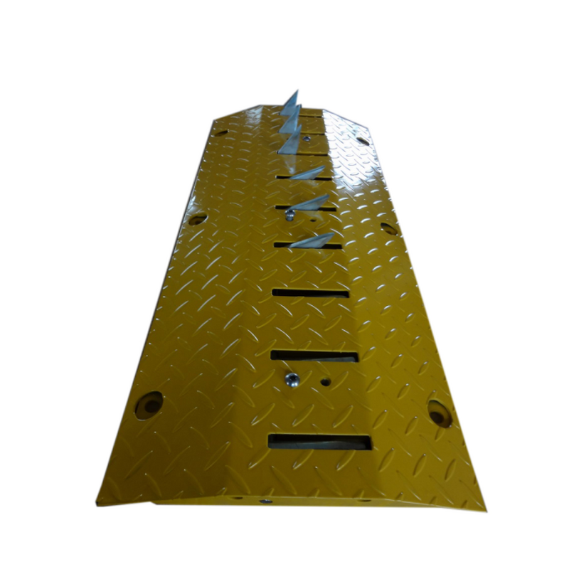 Tyre Killer Supplier - One Way Manual Iron Spike Barrier