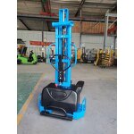 Semi Electric Stacker Factory - Hot Sale 500-1000kg Lithium Battery Self Loading
