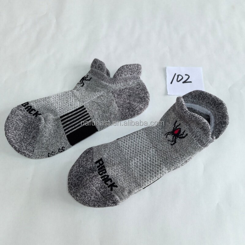 Athletic Crew Socks Manufacturer - Custom Logo Tube Sports