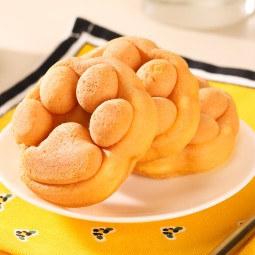 美味和营养熊爪形状软蛋糕鸡蛋糕点黄油蛋糕健康零食早餐甜点批发