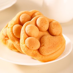 批发熊爪形状软蛋糕原味鸡蛋糕点黄油蛋糕健康零食甜点早餐