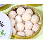 原创椰子味硬糖，香味浓郁，网络知名小吃，流行锡罐包装精制椰子浆