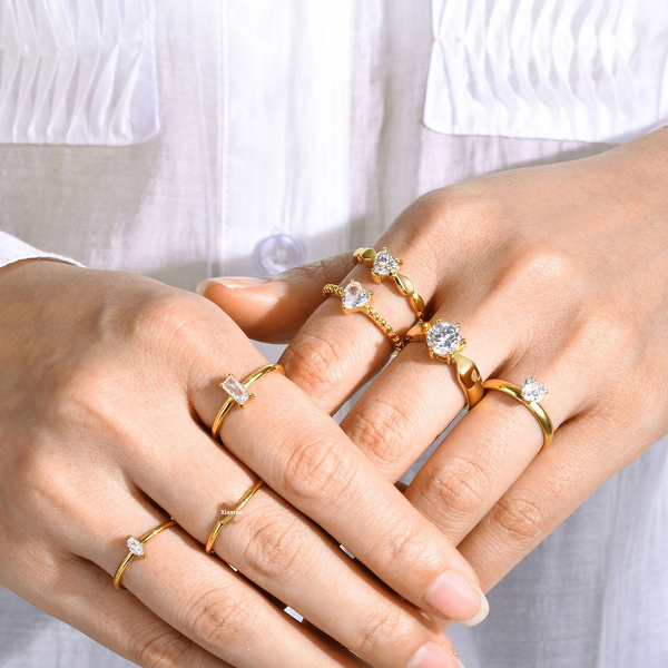 Hollow Earrings Supplier - Retro Flower Gold Earrings