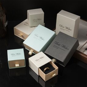 Snake Ring Factory - Chunky Abstract Hug Me Ring