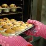 Silicone Oven Mitts Manufacturer - Wholesale Kitchen BBQ Long Food-Grade Heat Resistant