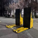 Electric Stacker Factory - 1.5T Load 2.5M Lift Wholesale