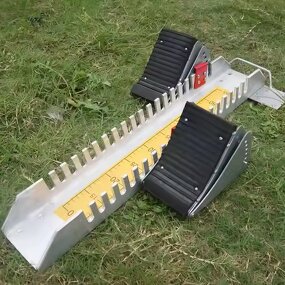 Aluminum Track Pedals - OEM Competition Relay Batons Supplier