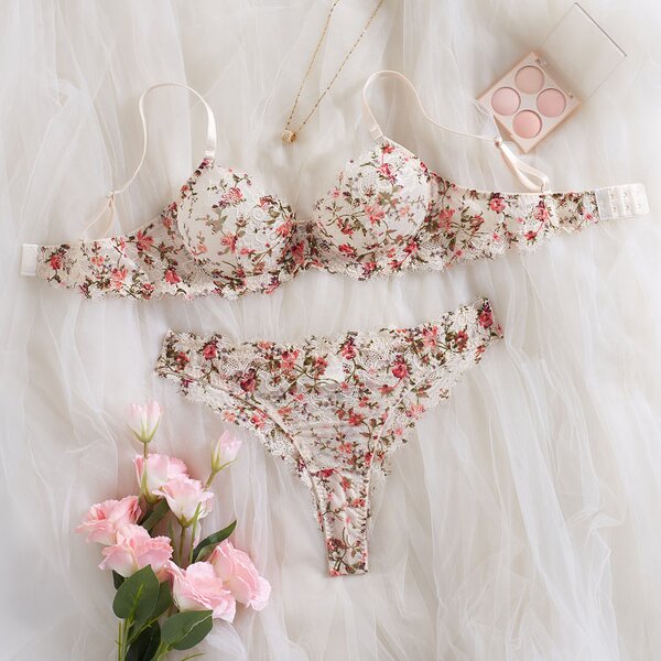 Lingerie Set Factory - French Vintage Floral Push up