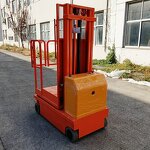 Electric Order Picker Factory - 300kg 2.7 to 4.5m Man up Lift Platform