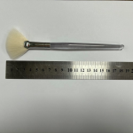 山羊毛扇形刷厂家 - 可定制蓬松白色面膜刷