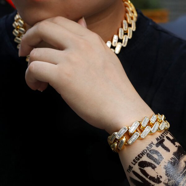 Cuban Link Chain Bracelet Factory - Rapper Style 19mm Baguette Cuban Chain