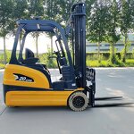 2 Ton Diesel Forklift Factory - OEM Cheap Price Manufacturer