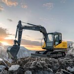 Mini Excavator Manufacturer - Kubota Yanmar Engine Factory Supplier