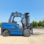 2 Ton Electric Forklift Factory - OEM Warehousing Forklift Supplier
