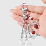 Keychain Manufacturer - Pearl Rhinestone Claw Chain Strawberry Heart