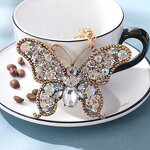 Keychain Manufacturer - Diamond Hollow Butterfly Keychain Creative