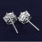 Moissanite Earrings Factory - OEM 0.5ct 1ct