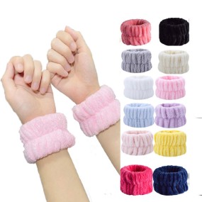 Face Wash Wristbands Manufacturer - Landora Soft Coral Fleece Microfiber