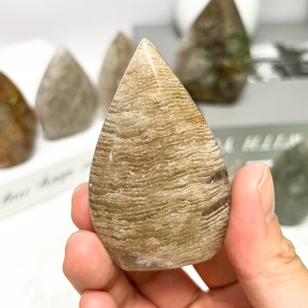 Garden Quartz Freeform Factory - Hot Sale Natural Phantom