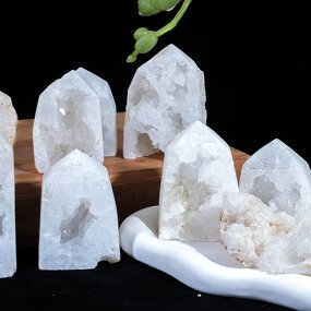 Druzy Agate Tower Manufacturer - Raw Geode Obelisk Point