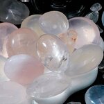 Palm Stone Manufacturer - Popular Rose Quartz Home Decor