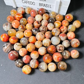 Palm Stone Manufacturer - Natural Silk Agate Meditation Stone