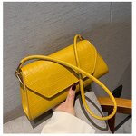 Shoulder Bag Manufacturer - Wholesale Luxury Underarm Cloud