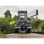 Diesel Engine Forklift Manufacturer - OEM 3 Tons 20ft 40ft Container