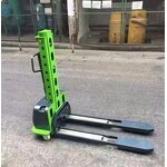 Self Load Stacker Manufacturer - OEM 500kg Efficient Narrow Aisle