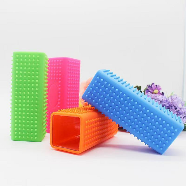 Pet Hair Remover Supplier - Hollow Cleaner Brush for Furniture