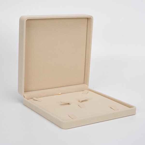 Jewelry Box Factory - Custom Square Velvet Gift Pendant Box