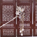 Hairpin Factory - Rhinestone Cat Eye Butterfly Pearl Chopstick