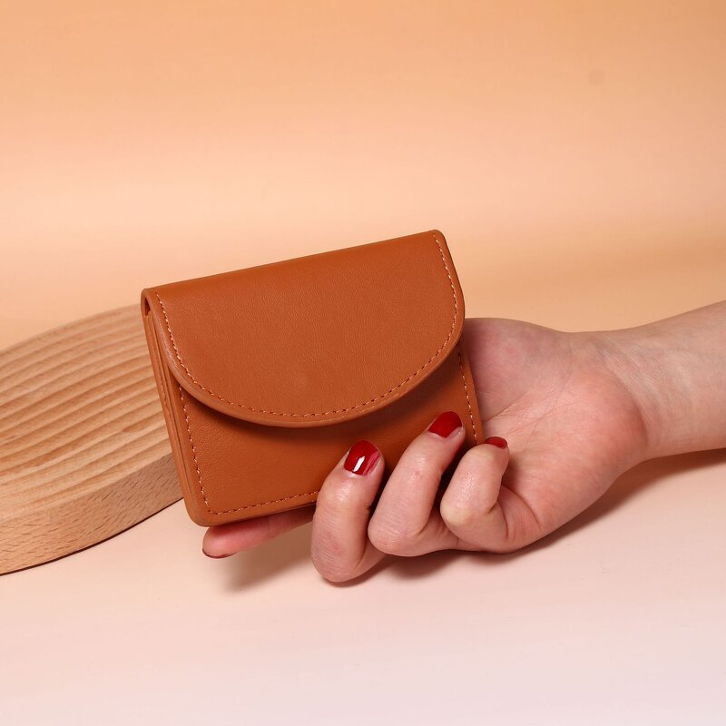 Lady Wallet Factory - Hollow Out Leaves PU Leather Wallet
