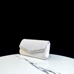 Evening Bag Manufacturer - European American Retro Beading Bag